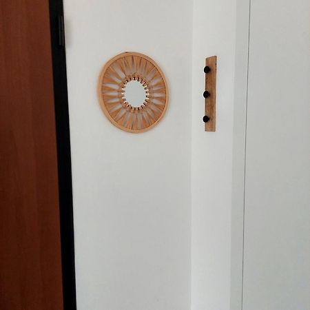 Casa Corso Matteotti 16 Apartment Леко Екстериор снимка