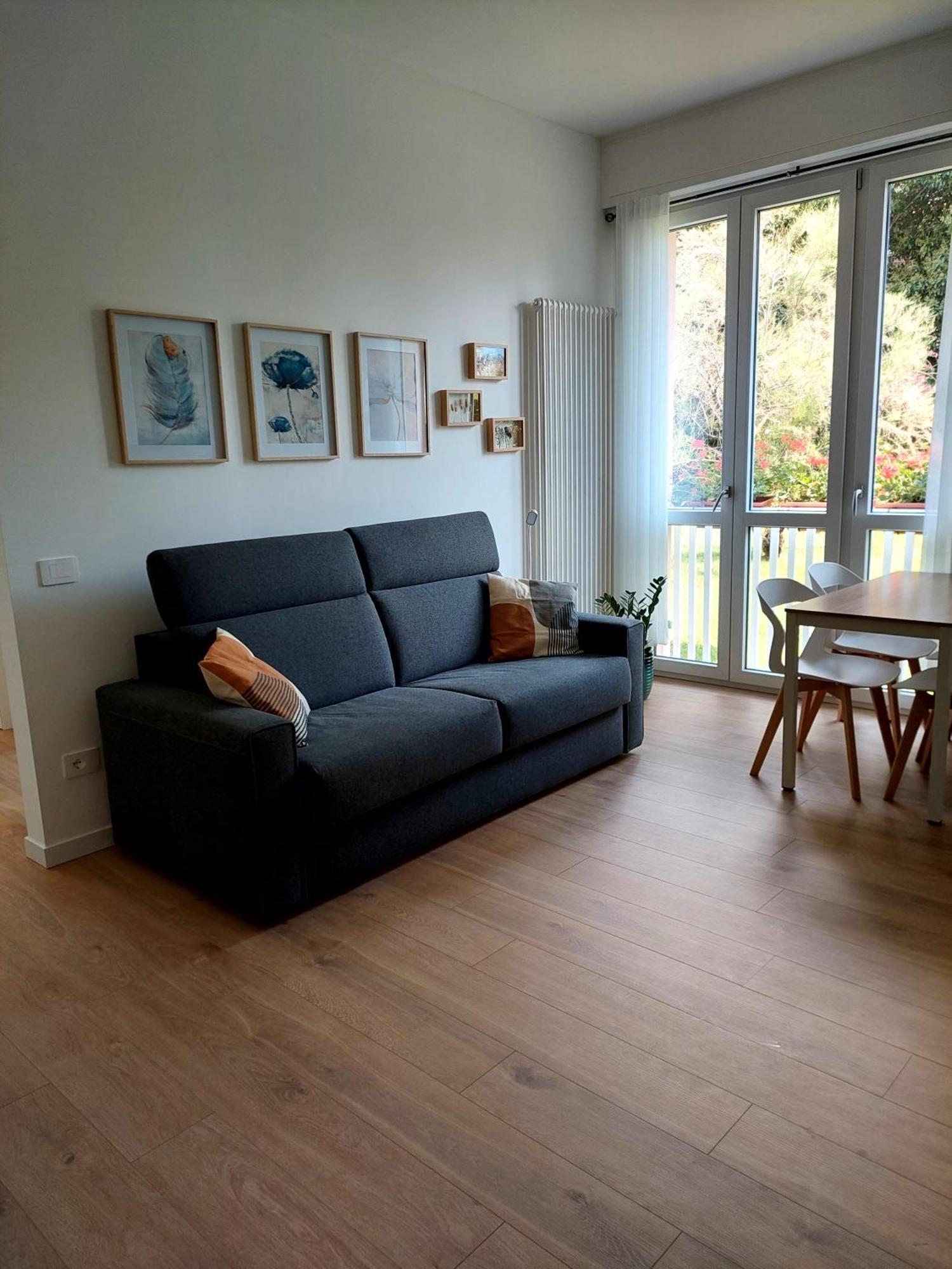 Casa Corso Matteotti 16 Apartment Леко Екстериор снимка