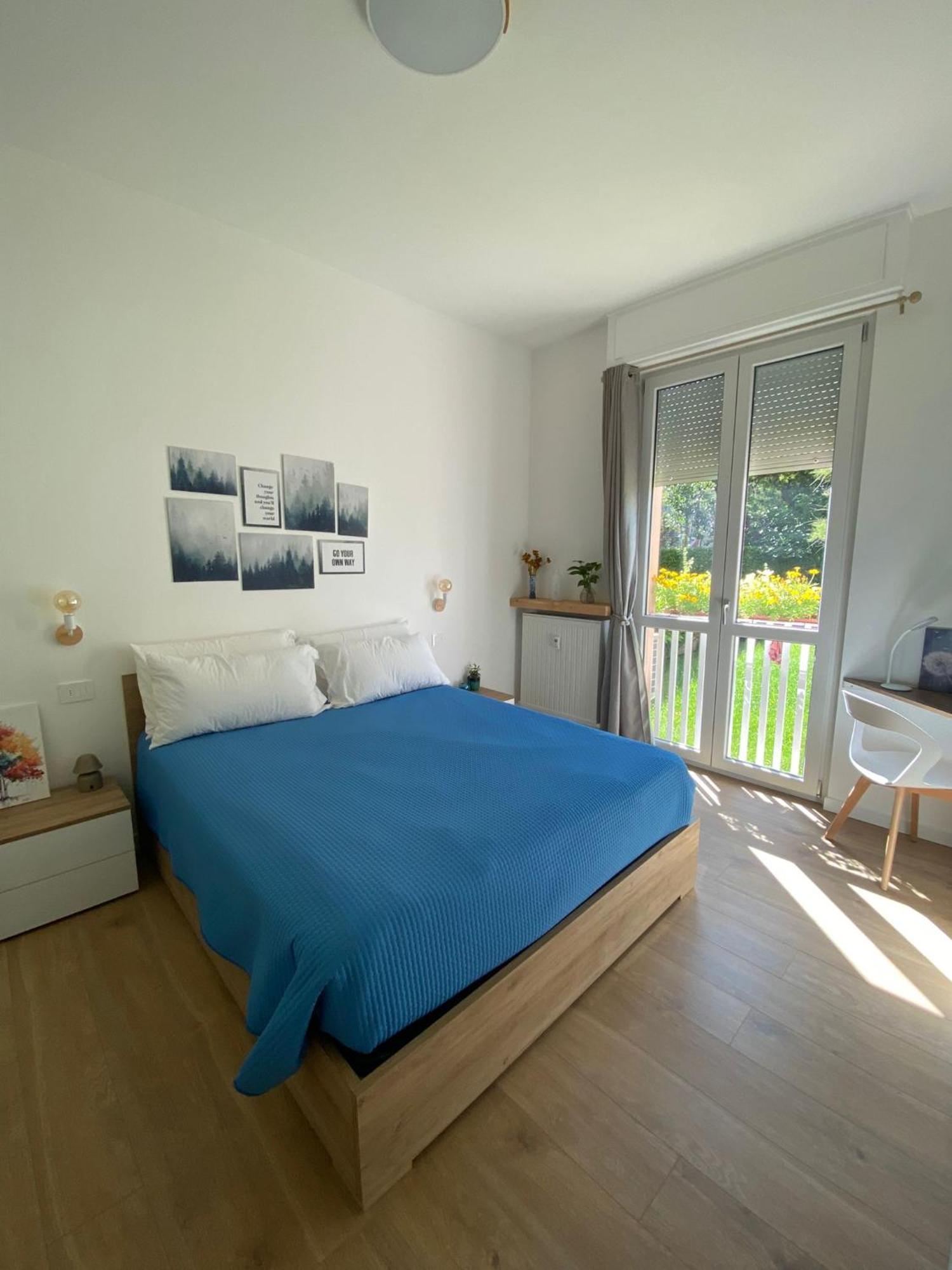 Casa Corso Matteotti 16 Apartment Леко Екстериор снимка